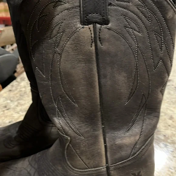 Frye cowboy style boot - Picture 6 of 11